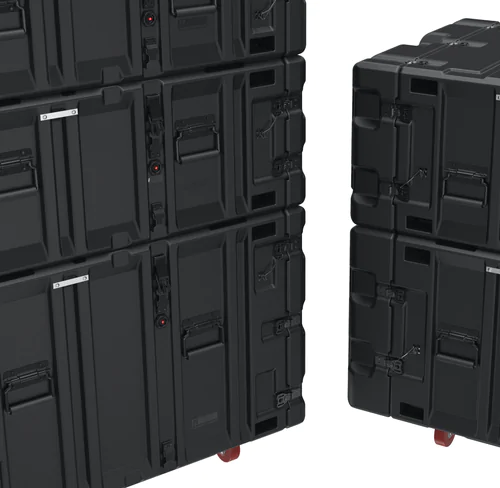 Moulded-in rib design provides secure stacking and interlock.