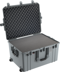 Peli 1637 Air Case with Wheels
