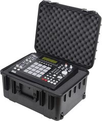 SKB 3I-2015-10B-C Case with Wheels (with Cubed Foam)