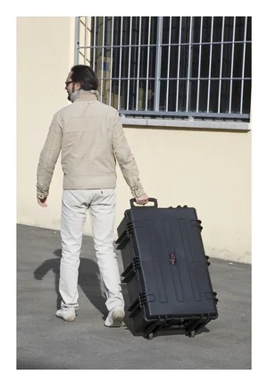 Explorer 7630 Case with Wheels