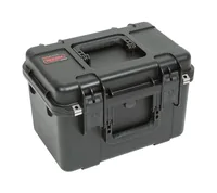 Outside of the SKB 3I-1610-10B-M Five Handgun Case